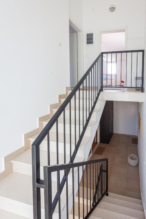 Kvasina Apartments Zadvarje Ngoại thất bức ảnh