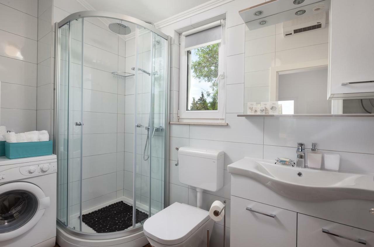 Kvasina Apartments Zadvarje Ngoại thất bức ảnh